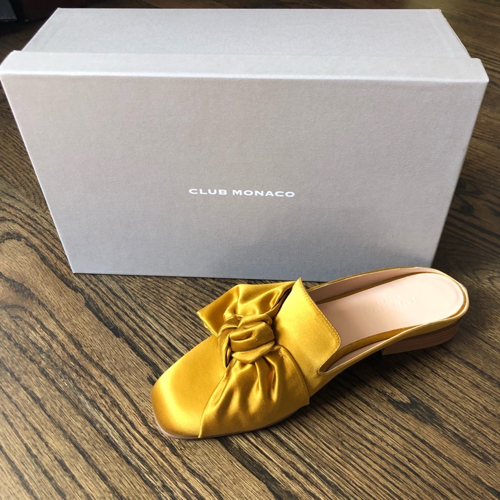 Club Monico Tatelyn Bow Satin Slides SZ 5!!! NWT